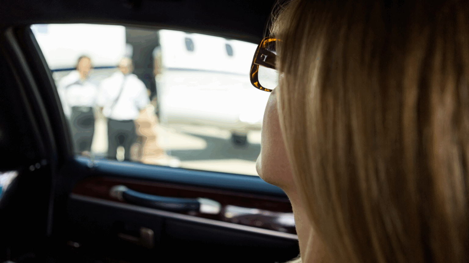 Limo Service in Chicago Airport expresstaxiohare.com